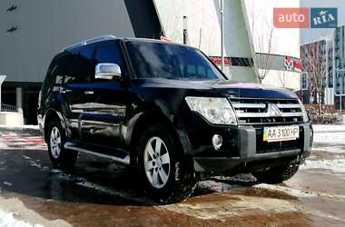 Внедорожник / Кроссовер Mitsubishi Pajero Wagon 2008 в Киеве