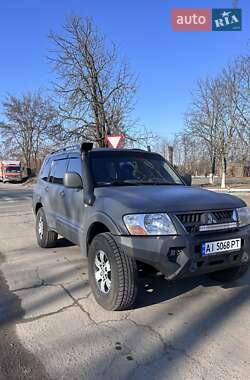 Внедорожник / Кроссовер Mitsubishi Pajero Wagon 2004 в 