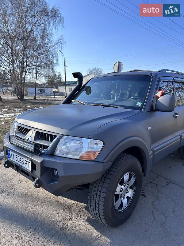Внедорожник / Кроссовер Mitsubishi Pajero Wagon 2004 в Золотоноше