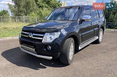 Позашляховик / Кросовер Mitsubishi Pajero Wagon 2008 в Луцьку