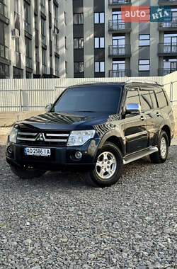 Позашляховик / Кросовер Mitsubishi Pajero Wagon 2007 в Ужгороді