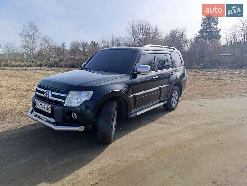Внедорожник / Кроссовер Mitsubishi Pajero Wagon 2008 в Бердичеве