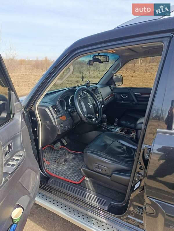 Внедорожник / Кроссовер Mitsubishi Pajero Wagon 2008 в Бердичеве