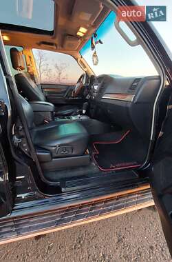 Внедорожник / Кроссовер Mitsubishi Pajero Wagon 2008 в 