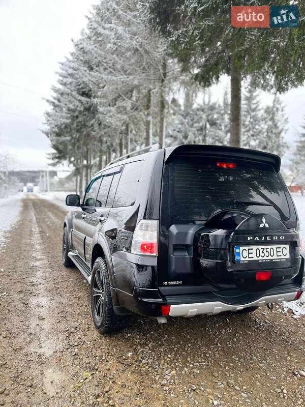 Позашляховик / Кросовер Mitsubishi Pajero Wagon 2013 в Чернівцях