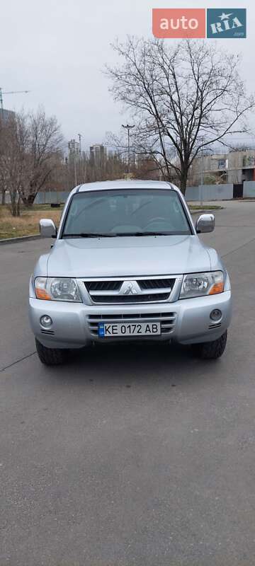 Mitsubishi Pajero Wagon 2005