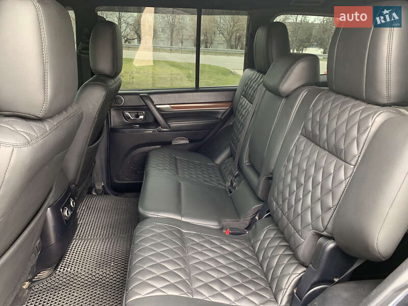 Позашляховик / Кросовер Mitsubishi Pajero Wagon 2008 в Дніпрі