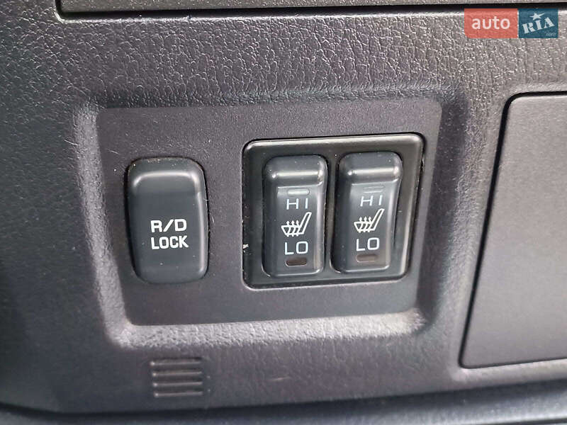 Внедорожник / Кроссовер Mitsubishi Pajero Wagon 2007 в Харькове