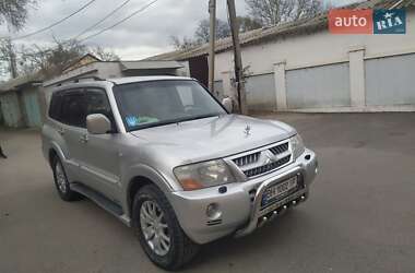Внедорожник / Кроссовер Mitsubishi Pajero Wagon 2003 в 