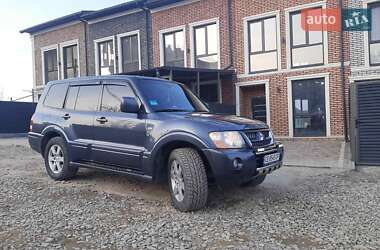 Внедорожник / Кроссовер Mitsubishi Pajero Wagon 2006 в 