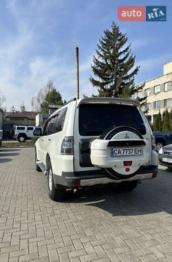 Внедорожник / Кроссовер Mitsubishi Pajero Wagon 2007 в 