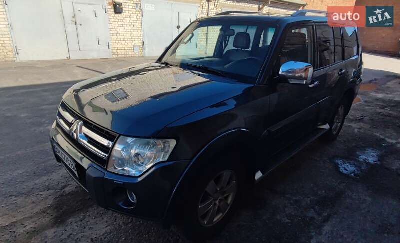 Позашляховик / Кросовер Mitsubishi Pajero Wagon 2008 в Сумах