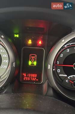 Внедорожник / Кроссовер Mitsubishi Pajero Wagon 2014 в 