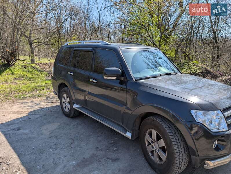 Mitsubishi Pajero Wagon 2008