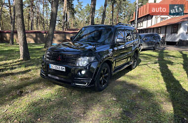Позашляховик / Кросовер Mitsubishi Pajero Wagon 2007 в Львові