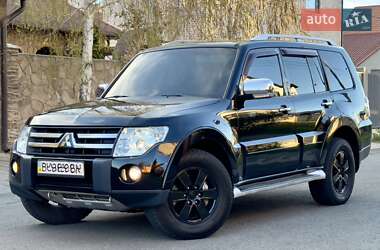 Внедорожник / Кроссовер Mitsubishi Pajero Wagon 2007 в 