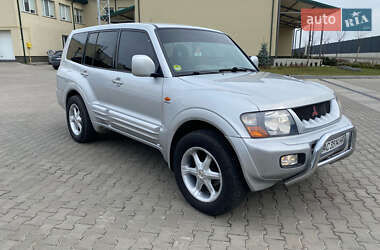 Позашляховик / Кросовер Mitsubishi Pajero Wagon 2002 в 