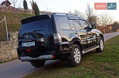 Позашляховик / Кросовер Mitsubishi Pajero Wagon 2010 в 
