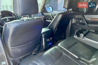 Внедорожник / Кроссовер Mitsubishi Pajero Wagon 2008 в 
