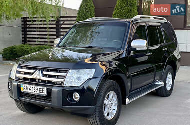 Внедорожник / Кроссовер Mitsubishi Pajero Wagon 2007 в 