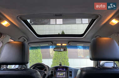 Внедорожник / Кроссовер Mitsubishi Pajero Wagon 2007 в 
