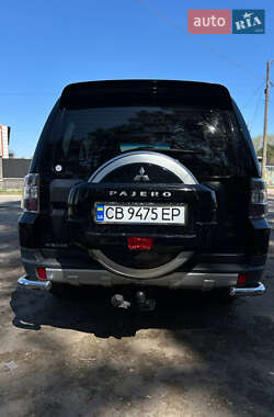 Позашляховик / Кросовер Mitsubishi Pajero Wagon 2008 в 
