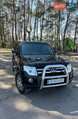 Позашляховик / Кросовер Mitsubishi Pajero Wagon 2008 в 