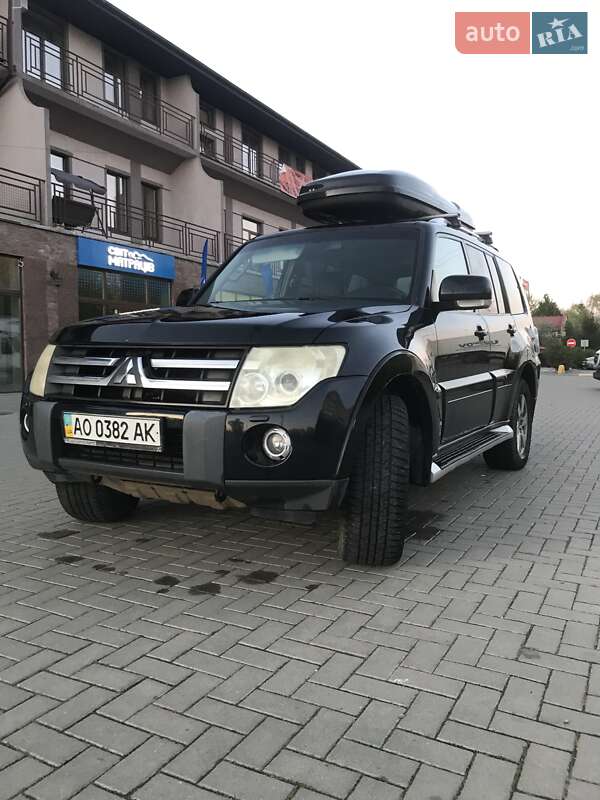 Внедорожник / Кроссовер Mitsubishi Pajero Wagon 2007 в Ужгороде