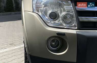 Позашляховик / Кросовер Mitsubishi Pajero Wagon 2007 в 