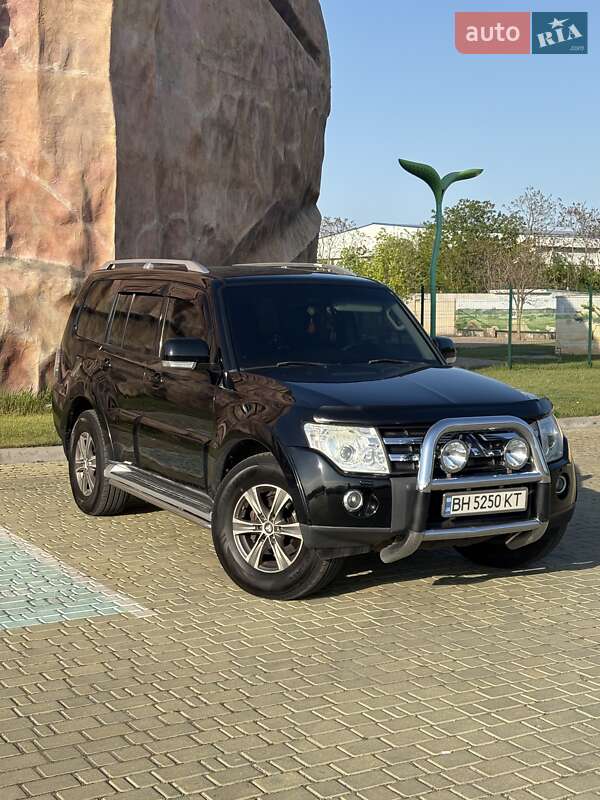 Mitsubishi Pajero Wagon 2008