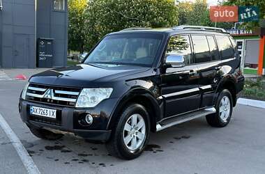 Позашляховик / Кросовер Mitsubishi Pajero Wagon 2007 в 