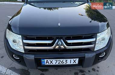 Позашляховик / Кросовер Mitsubishi Pajero Wagon 2007 в 