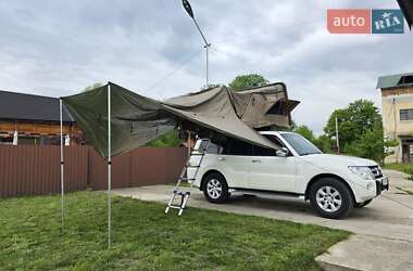 Позашляховик / Кросовер Mitsubishi Pajero Wagon 2010 в Чернівцях