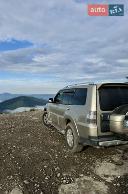 Внедорожник / Кроссовер Mitsubishi Pajero Wagon 2008 в 