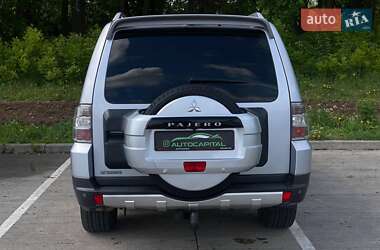 Позашляховик / Кросовер Mitsubishi Pajero Wagon 2008 в 