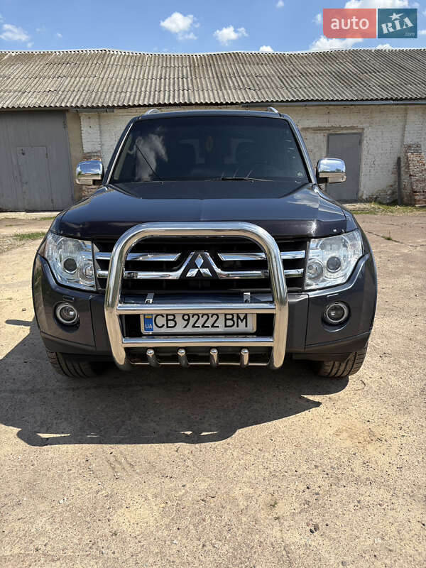 Позашляховик / Кросовер Mitsubishi Pajero Wagon 2008 в Чернігові