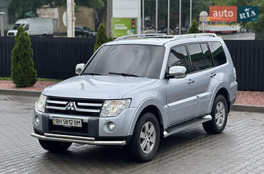 Внедорожник / Кроссовер Mitsubishi Pajero Wagon 2008 в 