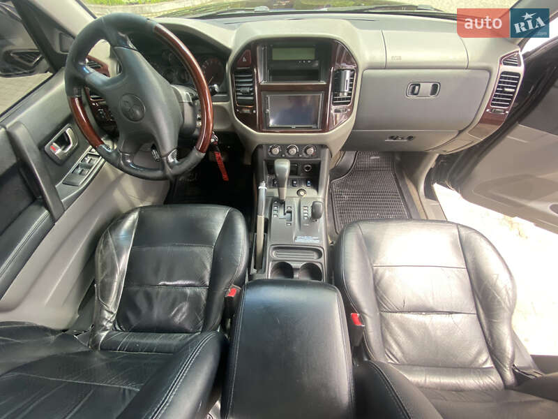 Внедорожник / Кроссовер Mitsubishi Pajero Wagon 2002 в Ивано-Франковске