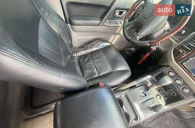 Внедорожник / Кроссовер Mitsubishi Pajero Wagon 2002 в 