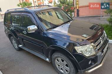 Внедорожник / Кроссовер Mitsubishi Pajero Wagon 2008 в 