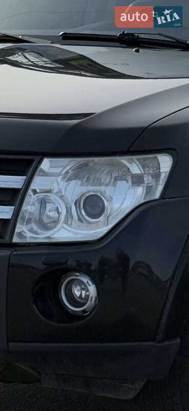 Внедорожник / Кроссовер Mitsubishi Pajero Wagon 2007 в Харькове