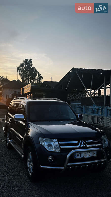 Внедорожник / Кроссовер Mitsubishi Pajero Wagon 2007 в Долине