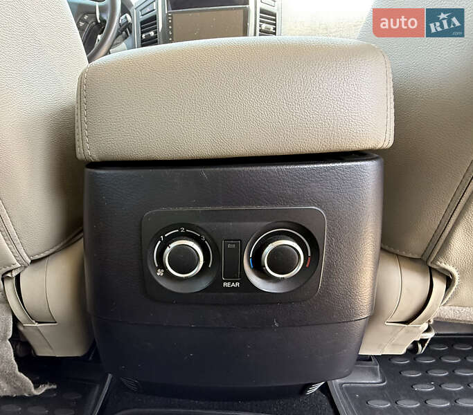 Внедорожник / Кроссовер Mitsubishi Pajero Wagon 2008 в Киеве