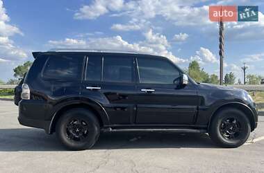 Внедорожник / Кроссовер Mitsubishi Pajero Wagon 2007 в 