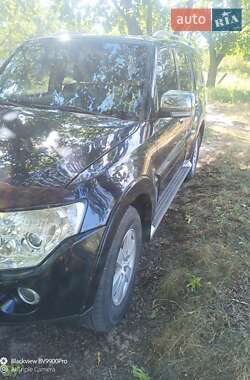 Внедорожник / Кроссовер Mitsubishi Pajero Wagon 2007 в 