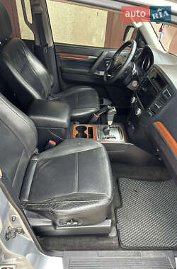 Позашляховик / Кросовер Mitsubishi Pajero Wagon 2008 в 