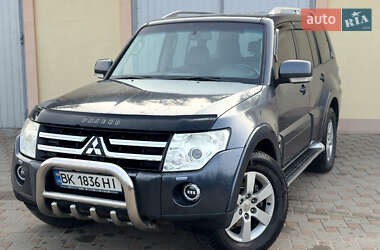 Внедорожник / Кроссовер Mitsubishi Pajero Wagon 2008 в Сарнах