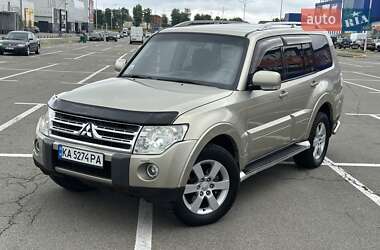 Внедорожник / Кроссовер Mitsubishi Pajero Wagon 2007 в Киеве