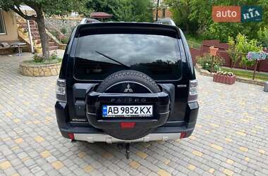 Внедорожник / Кроссовер Mitsubishi Pajero Wagon 2007 в 