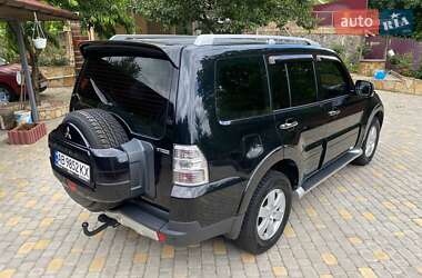 Внедорожник / Кроссовер Mitsubishi Pajero Wagon 2007 в 